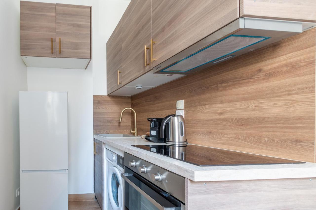 Appartement Metro Alexandre Dumas Paris Exteriör bild